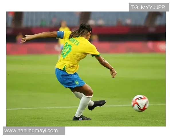 巴西足球队历史十大球星:荣耀与传奇的完美呈现 巴西足球队历史十大球星:荣耀与传奇的完美呈现